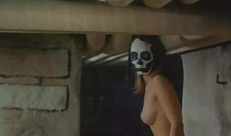 His sister without taking off her panties japan porn video